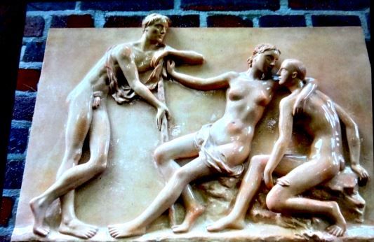 gestohlenes Relief 1