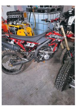 aufgefundenes Cross-Motorrad