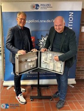 Kriminalhauptkommissar Jürgen Lang und Kriminaloberkommissar Michael Weyers